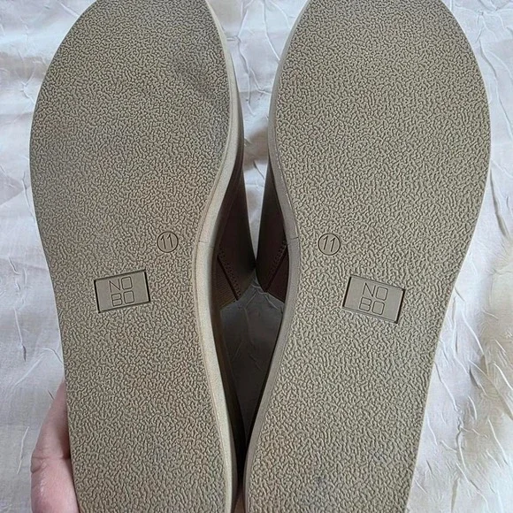 No Boundaries Tan Platform Slide Sandals Chunky Wavy Sole Y2K Minimalist Size 11 - Picture 6 of 7